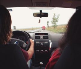 Quel coussin lombaire pour voiture ?