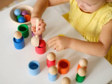 Comment développer la motricité globale avec Montessori ?